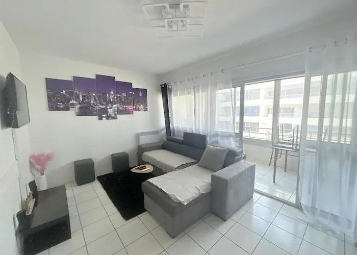 Ideal Pour Famille Vue Sur La Piscine 4gb217 דירה *